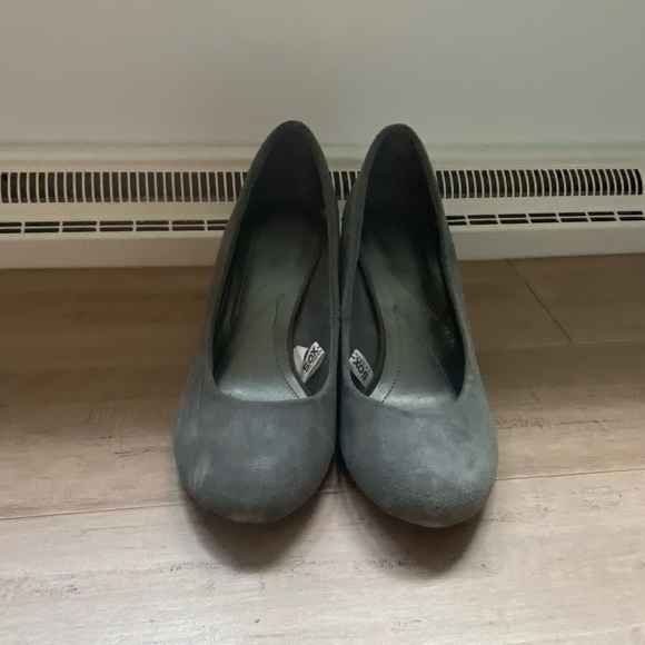 Merona Gray Wedges - Picture 4 of 7